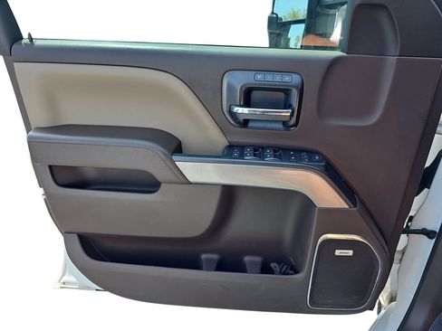 Used 2018 Chevrolet Silverado 2500 LTZ w/ Duramax Plus Package AWD/4WD image 26