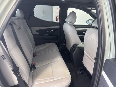 Used 2025 Hyundai Santa Cruz SEL image 18