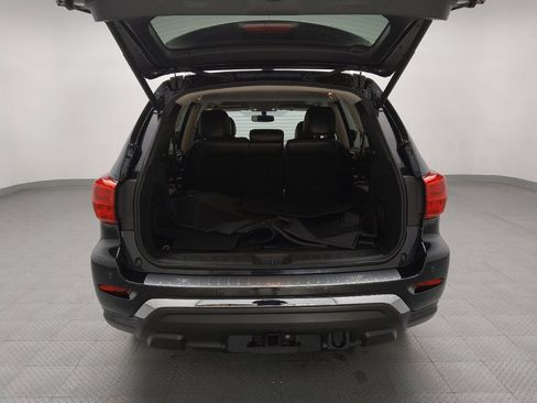 Used 2020 Nissan Pathfinder Platinum image 29