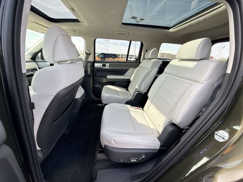 New 2026 Hyundai Santa Fe Calligraphy AWD/4WD image 25