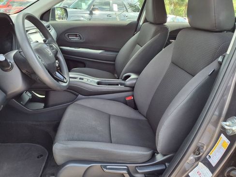 Used 2021 Honda HR-V LX image 22