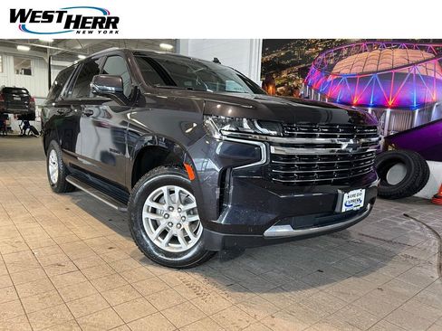 Used 2022 Chevrolet Tahoe LT w/ Luxury Package image 1