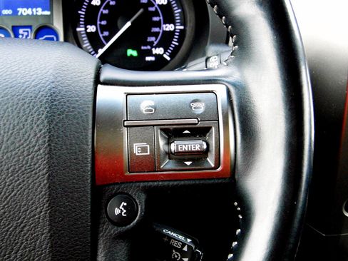 Used 2019 Lexus GX 460 image 14