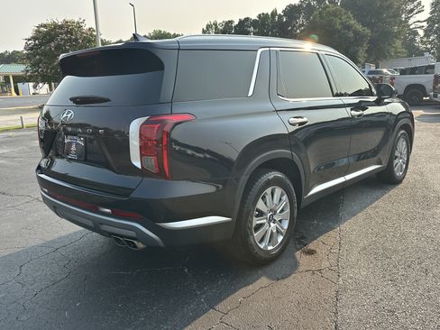 Used 2023 Hyundai Palisade SEL w/ Cargo Package FWD image 8