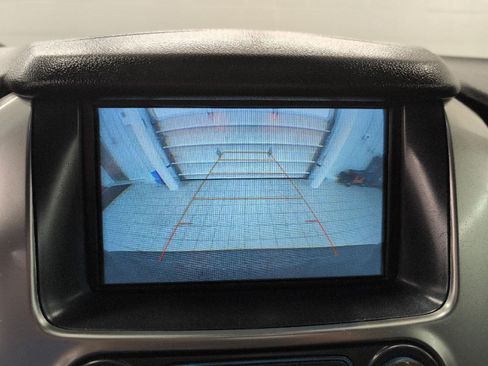 Used 2019 Chevrolet Suburban Premier AWD/4WD image 14