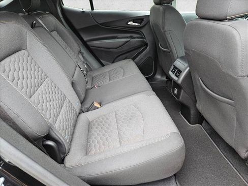 Used 2020 Chevrolet Equinox LT AWD/4WD image 16
