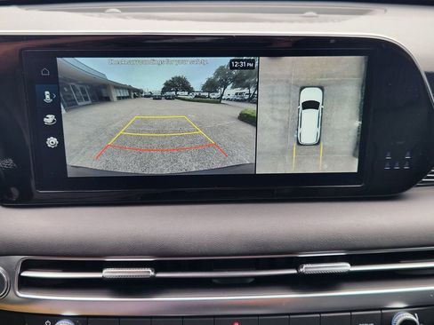 Used 2024 Hyundai Palisade Calligraphy FWD image 17
