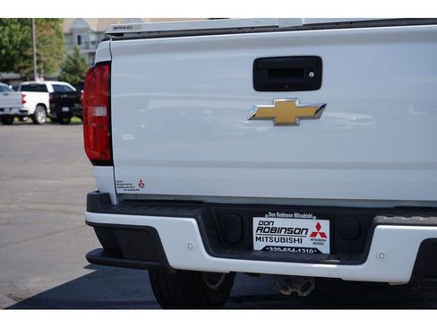 Used 2020 Chevrolet Colorado LT w/ Safety Package image 10