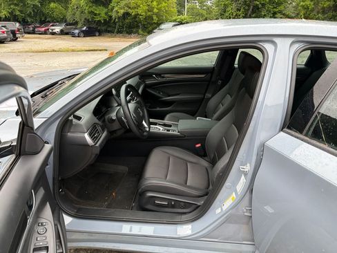 Used 2022 Honda Accord Sport image 18