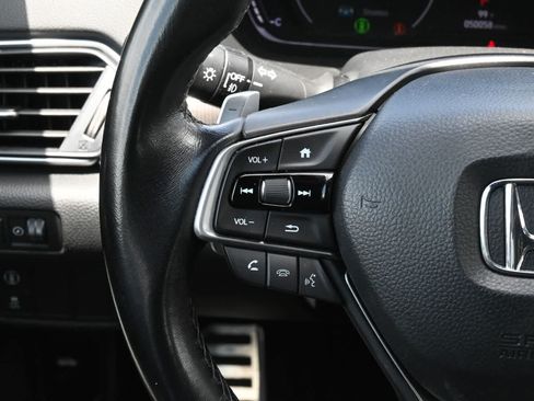 Used 2021 Honda Accord Sport image 10