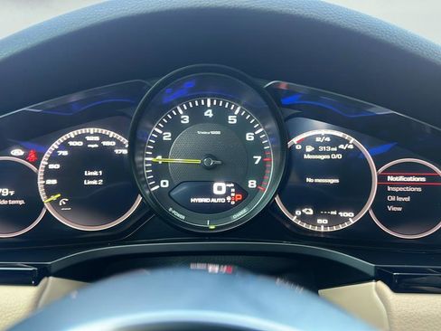 Used 2019 Porsche Cayenne E-Hybrid AWD/4WD image 27