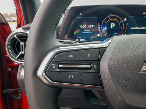 New 2026 Chevrolet Equinox LT w/ Safety and Technology Package image 18