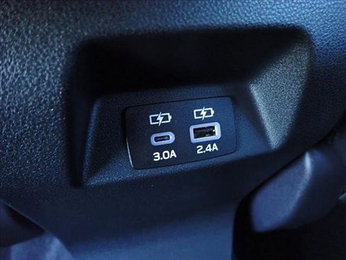 Certified 2025 Subaru Crosstrek 2.5i Limited w/ Popular Package #3A image 10