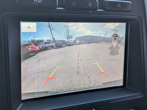 Used 2021 Ford Expedition XLT image 22