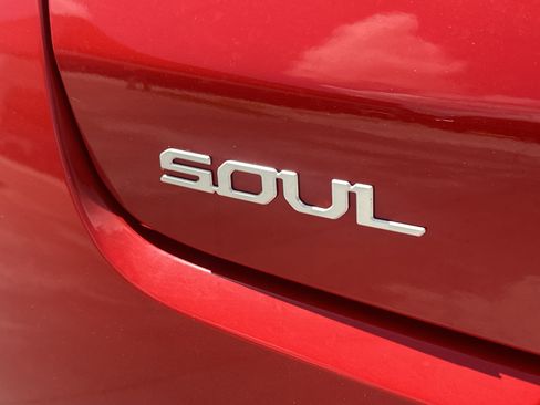 New 2025 Kia Soul LX w/ LX Technology Package image 8