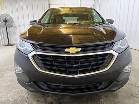 Used 2020 Chevrolet Equinox LT AWD/4WD image 2