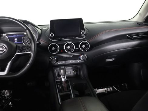 Used 2024 Nissan Sentra SR FWD image 32