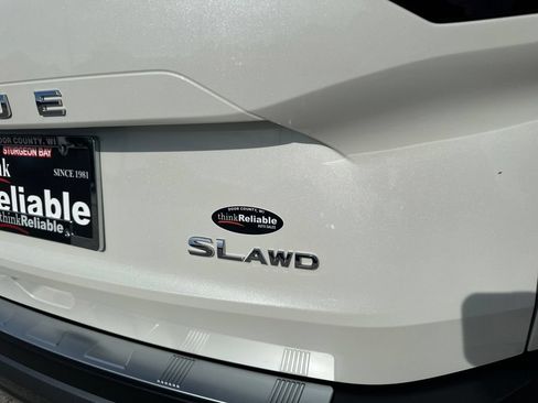 Used 2023 Nissan Rogue SL AWD/4WD image 16
