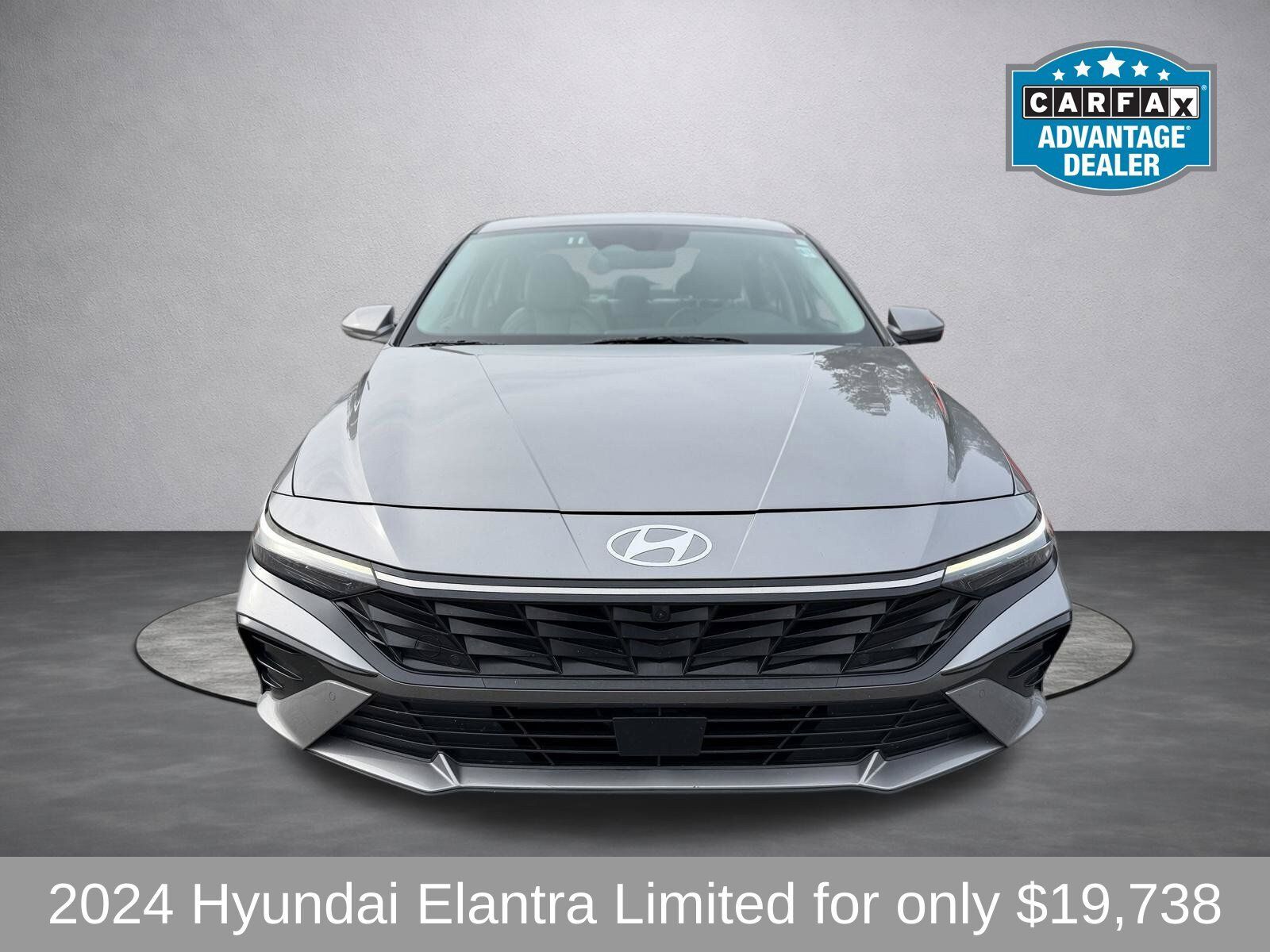 Used 2024 Hyundai Elantra Limited FWD image 8
