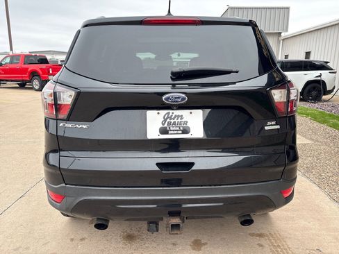 Used 2018 Ford Escape SE w/ SE Sport Appearance Package FWD image 10