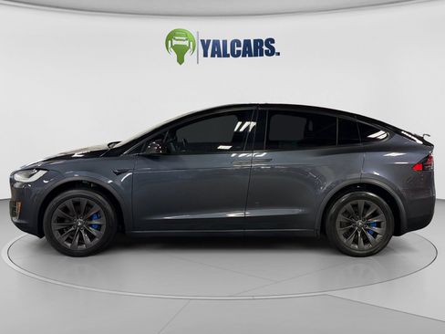 Used 2018 Tesla Model X 100D AWD/4WD image 2