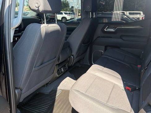 Used 2025 GMC Sierra 1500 Elevation AWD/4WD image 3