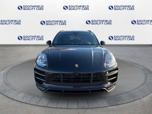 Used 2017 Porsche Macan Turbo image 9