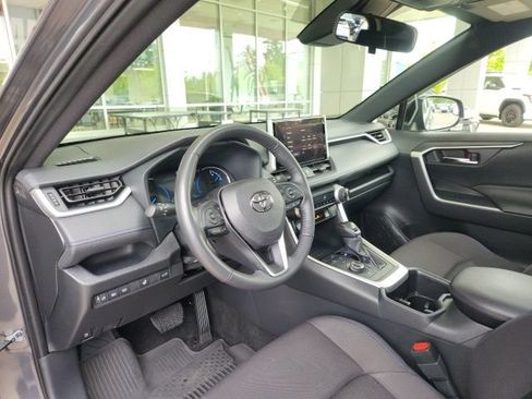 Certified 2023 Toyota RAV4 SE w/ Convenience Package AWD/4WD image 15