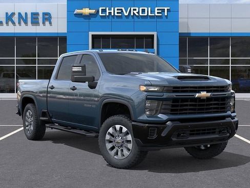 New 2026 Chevrolet Silverado 2500 Custom w/ Custom Value Package AWD/4WD image 8