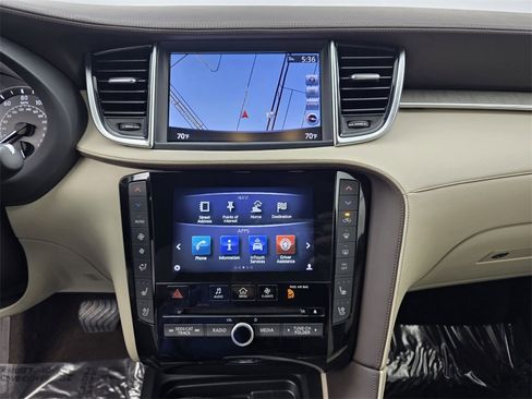 Used 2019 INFINITI QX50 Essential w/ Sensory Package image 23