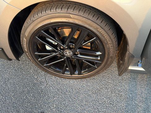 Certified 2025 Toyota Camry SE FWD image 34