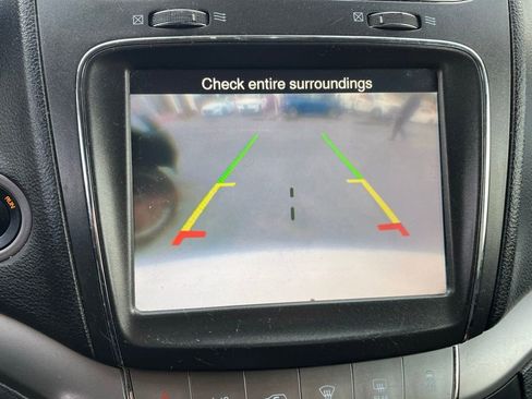 Used 2018 Dodge Journey Crossroad image 12