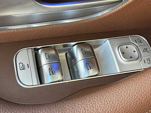 New 2025 Mercedes-Benz GLS 450 4MATIC image 24