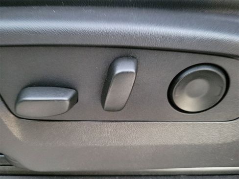 Used 2024 GMC Sierra 1500 Elevation w/ Elevation Premium Package image 17