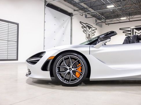 Used 2020 McLaren 720S Performance image 13