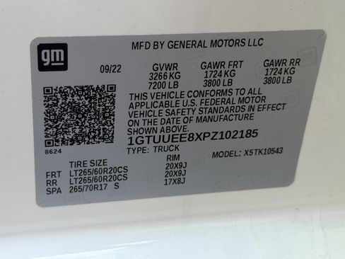 Used 2023 GMC Sierra 1500 AT4 w/ AT4 Premium Package AWD/4WD image 35