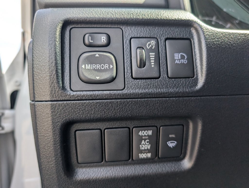 Used 2024 Toyota 4Runner SR5 AWD/4WD image 23