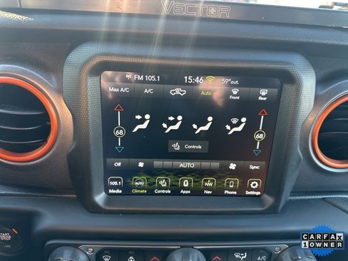 Used 2023 Jeep Gladiator Mojave w/ Cold Weather Group image 62