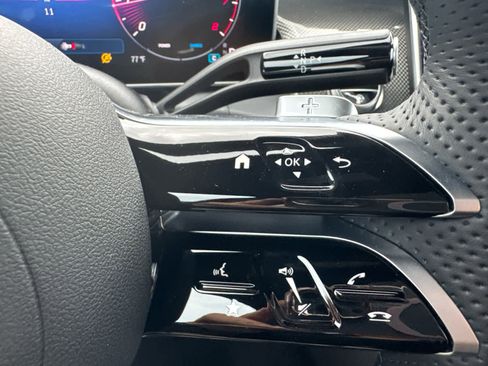 New 2026 Mercedes-Benz GLC 300 image 23