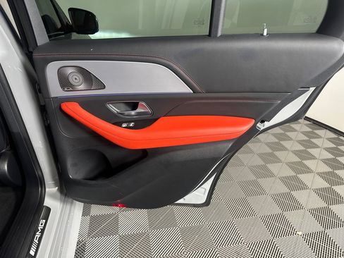 Certified 2024 Mercedes-Benz GLE 53 AMG 4MATIC image 18