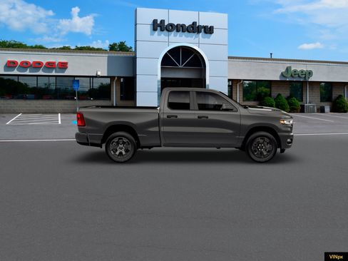 New 2026 RAM 1500 Express AWD/4WD image 9