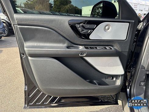Used 2025 Lincoln Aviator Black Label image 27