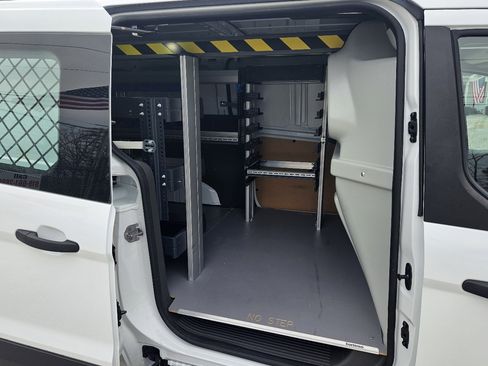 Used 2022 Ford Transit Connect XL image 29