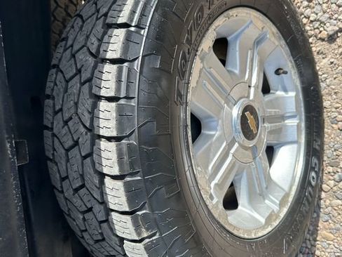 Used 2010 Chevrolet Silverado 1500 LT w/ Power Pack Plus AWD/4WD image 39