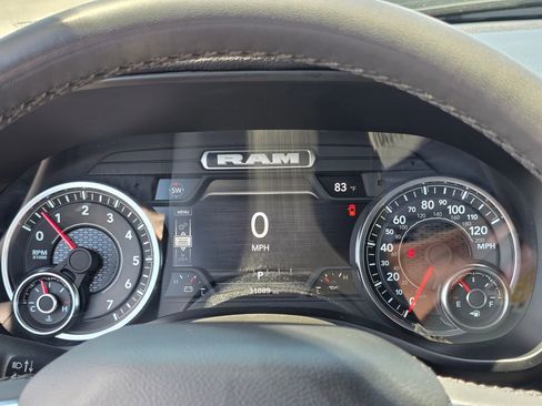 Used 2025 RAM 1500 Laramie w/ Sport Appearance Package AWD/4WD image 21