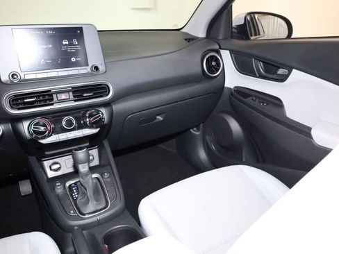 Used 2023 Hyundai Kona SEL image 22