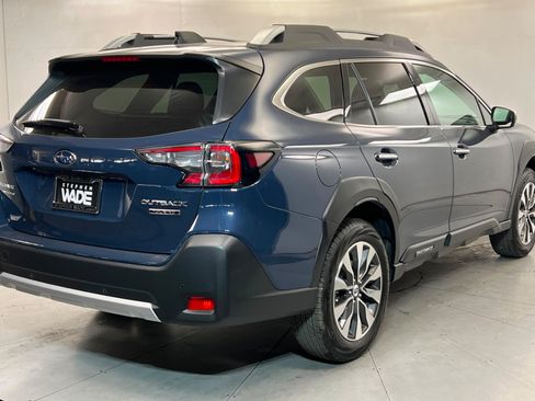 Used 2025 Subaru Outback Touring w/ Tech Package 3 AWD/4WD image 6