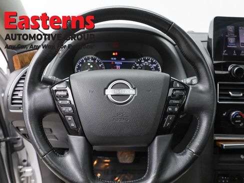 Used 2024 Nissan Armada SL w/ Captain's Chairs Package image 10