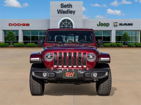 Used 2021 Jeep Gladiator Rubicon image 2