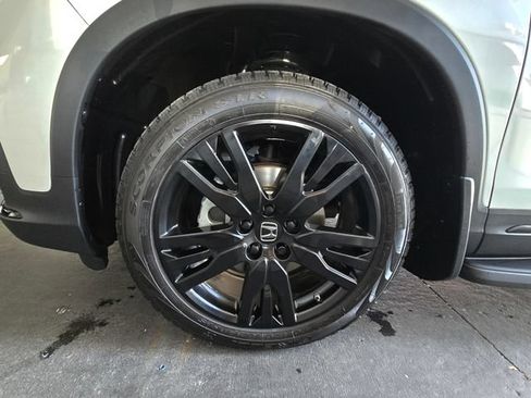 Used 2021 Honda Pilot Black Edition image 35